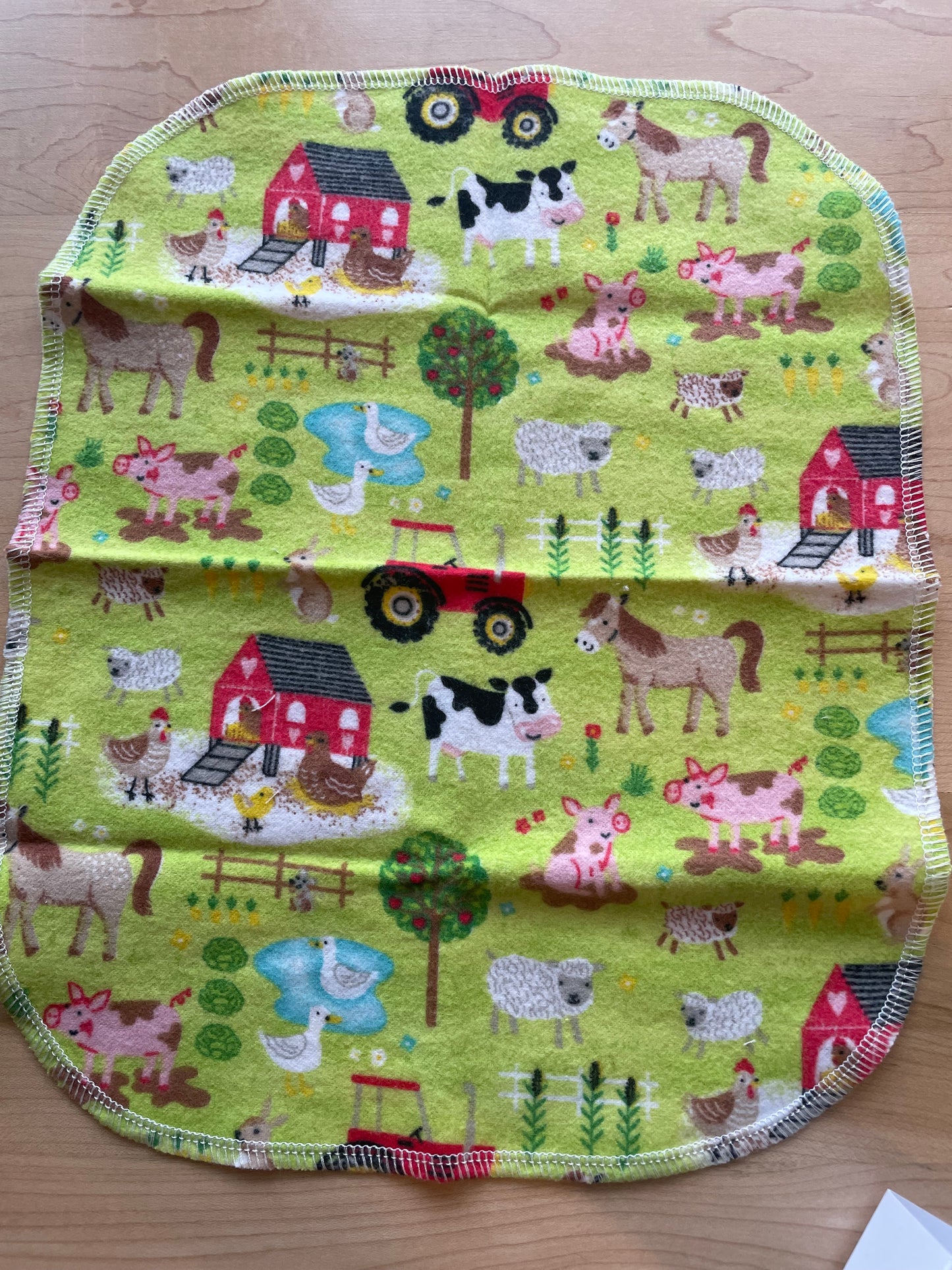 Friendlier Paperless Towels - Farm Friends