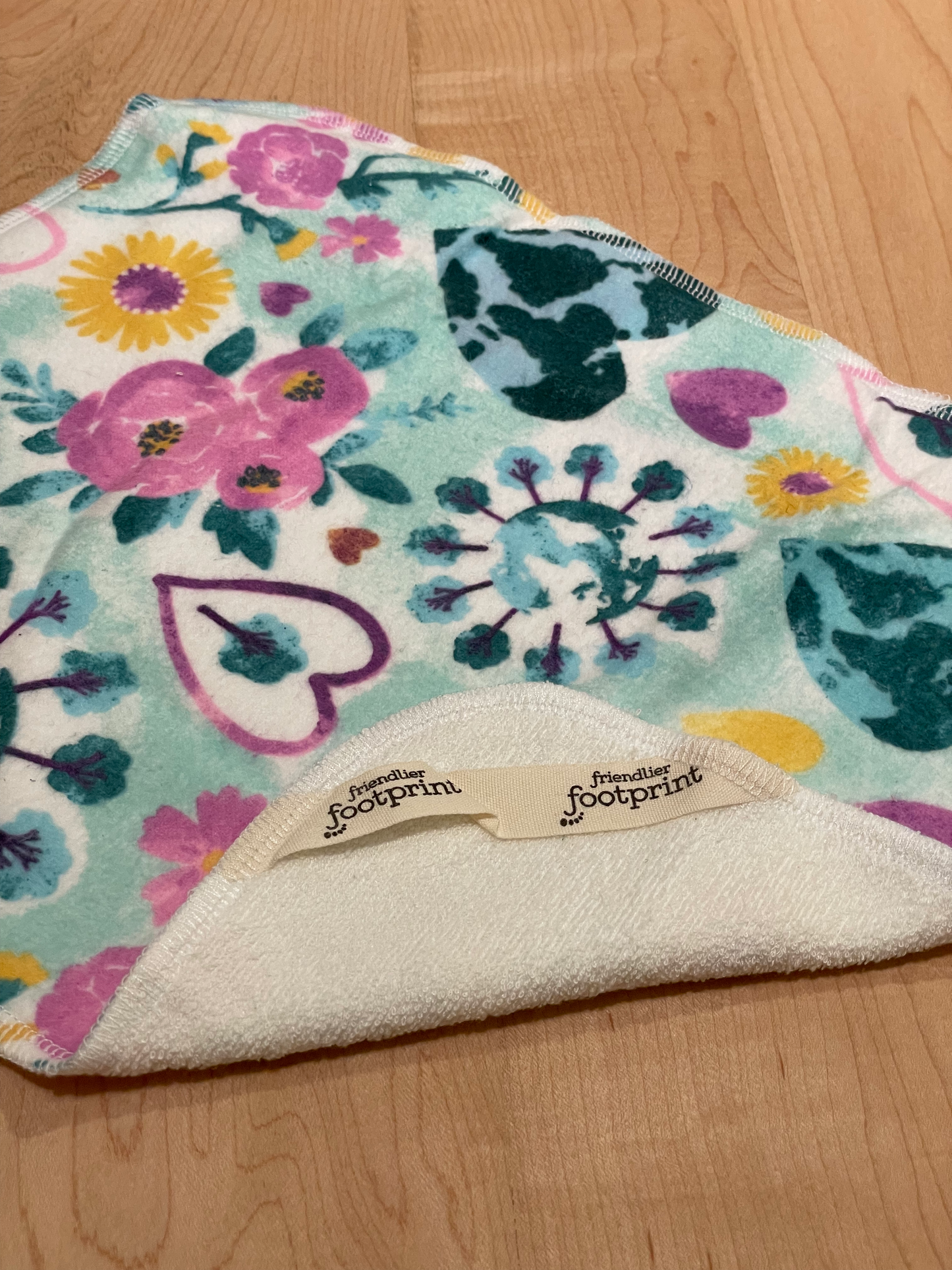 Friendlier Face Cloth - Love The Earth