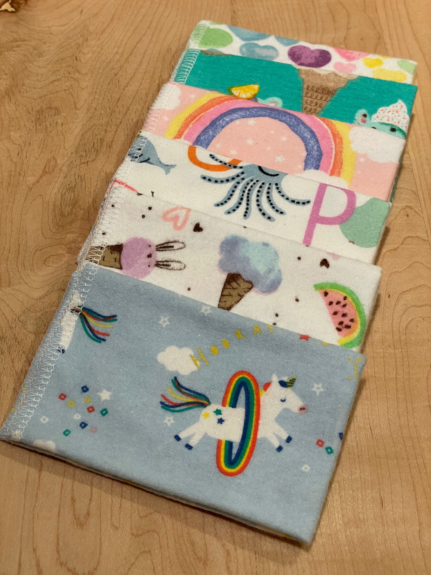 Friendlier Paperless Towels - Rainbows & Unicorns