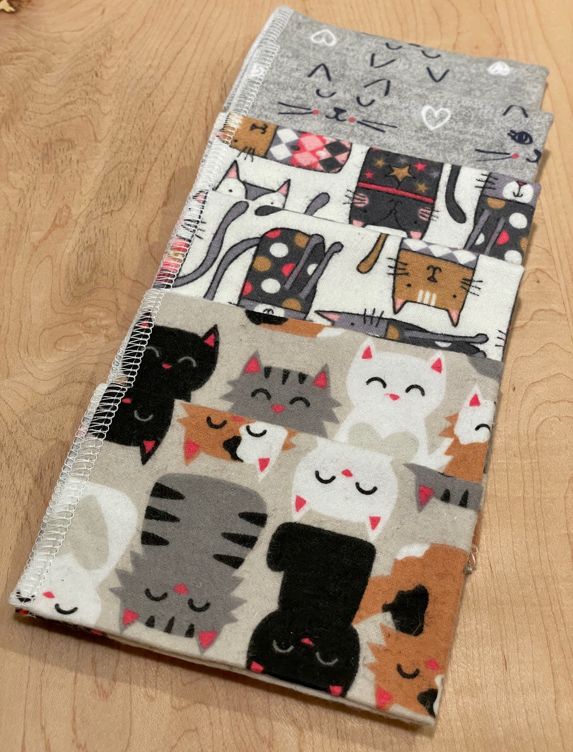 Friendlier Paperless Towels - Cats